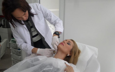SOCANT! Raluca de la BAMBI a apelat la terapia VAMPIR